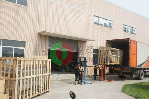 上海HX公司訂購渦流洗菜機生產(chǎn)線