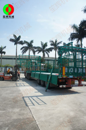 山東客戶定制的蔬菜清洗加工生產(chǎn)線順利出貨!