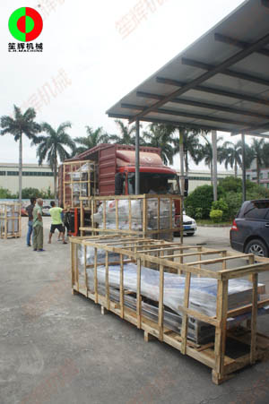 經銷渦流洗菜機生產線打包裝車出貨!