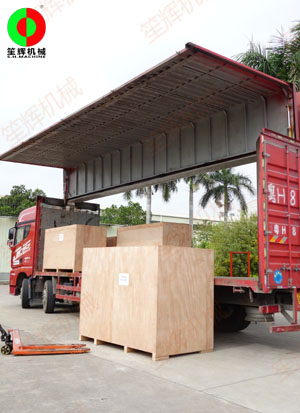 印尼客戶訂購的切菜機(jī)和毛刷清洗去皮機(jī)等設(shè)備出貨交付!